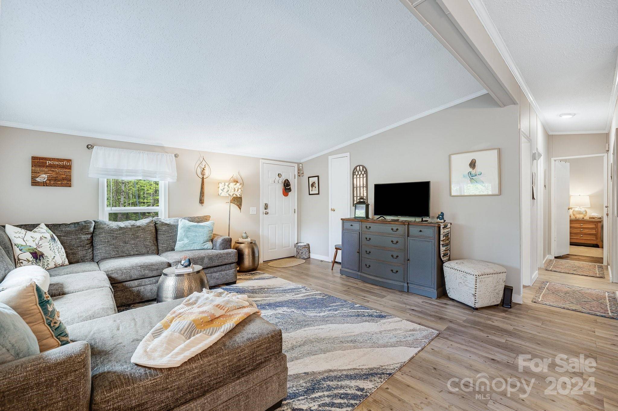 21 Timbers Edge LN, Fairview, NC 28730