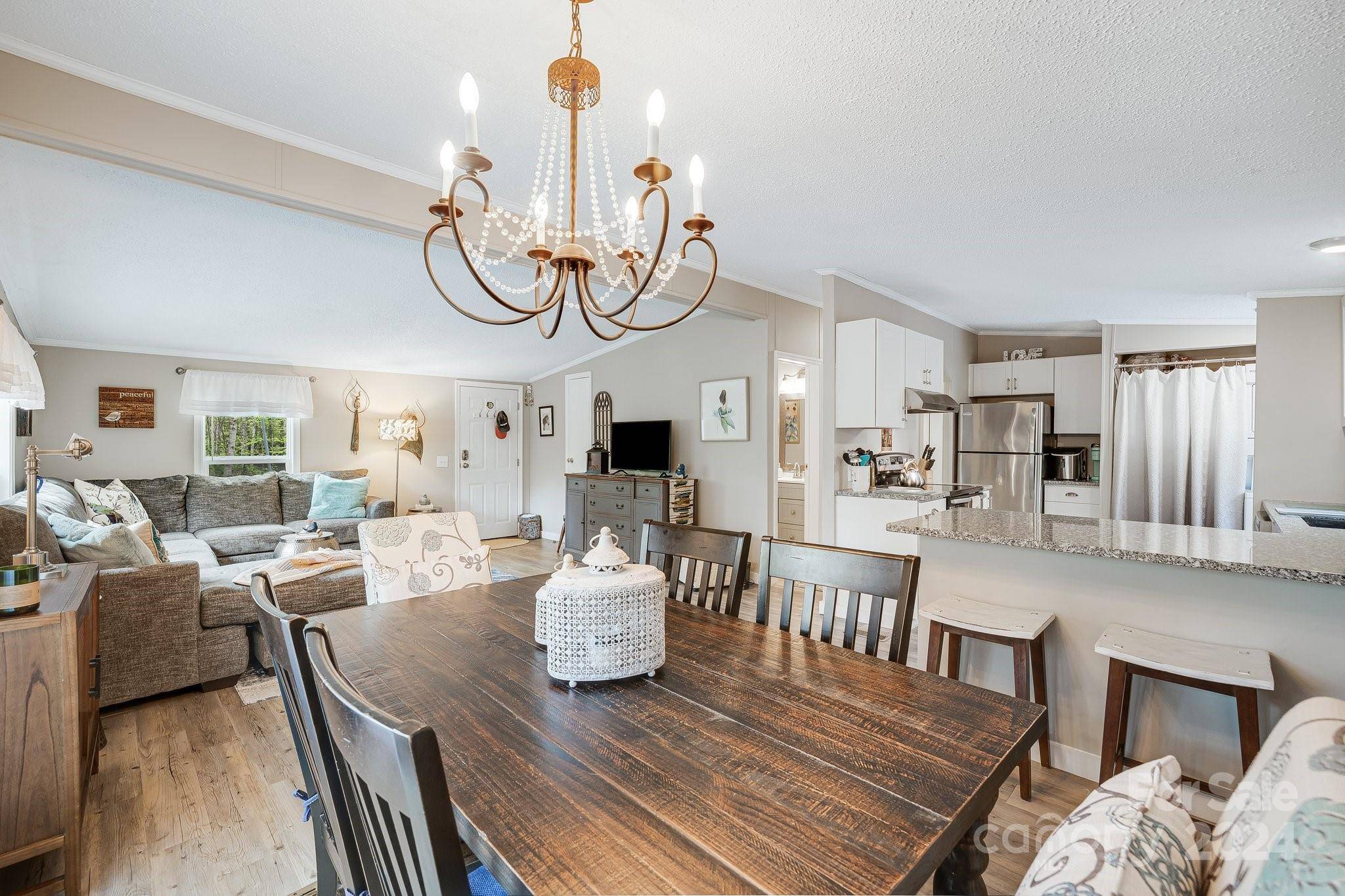21 Timbers Edge LN, Fairview, NC 28730