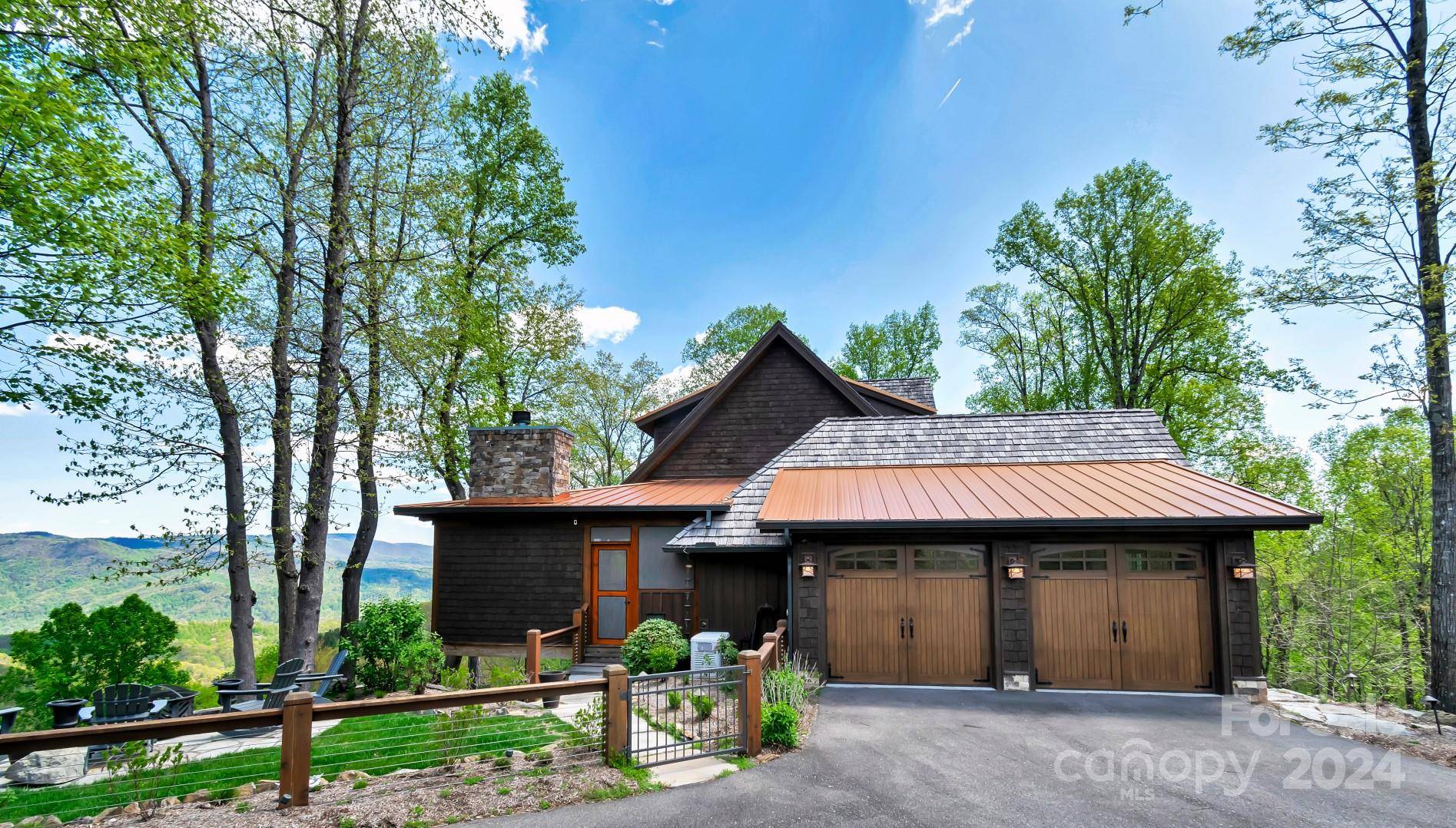 156 Sweet Autumn LN, Boone, NC 28607