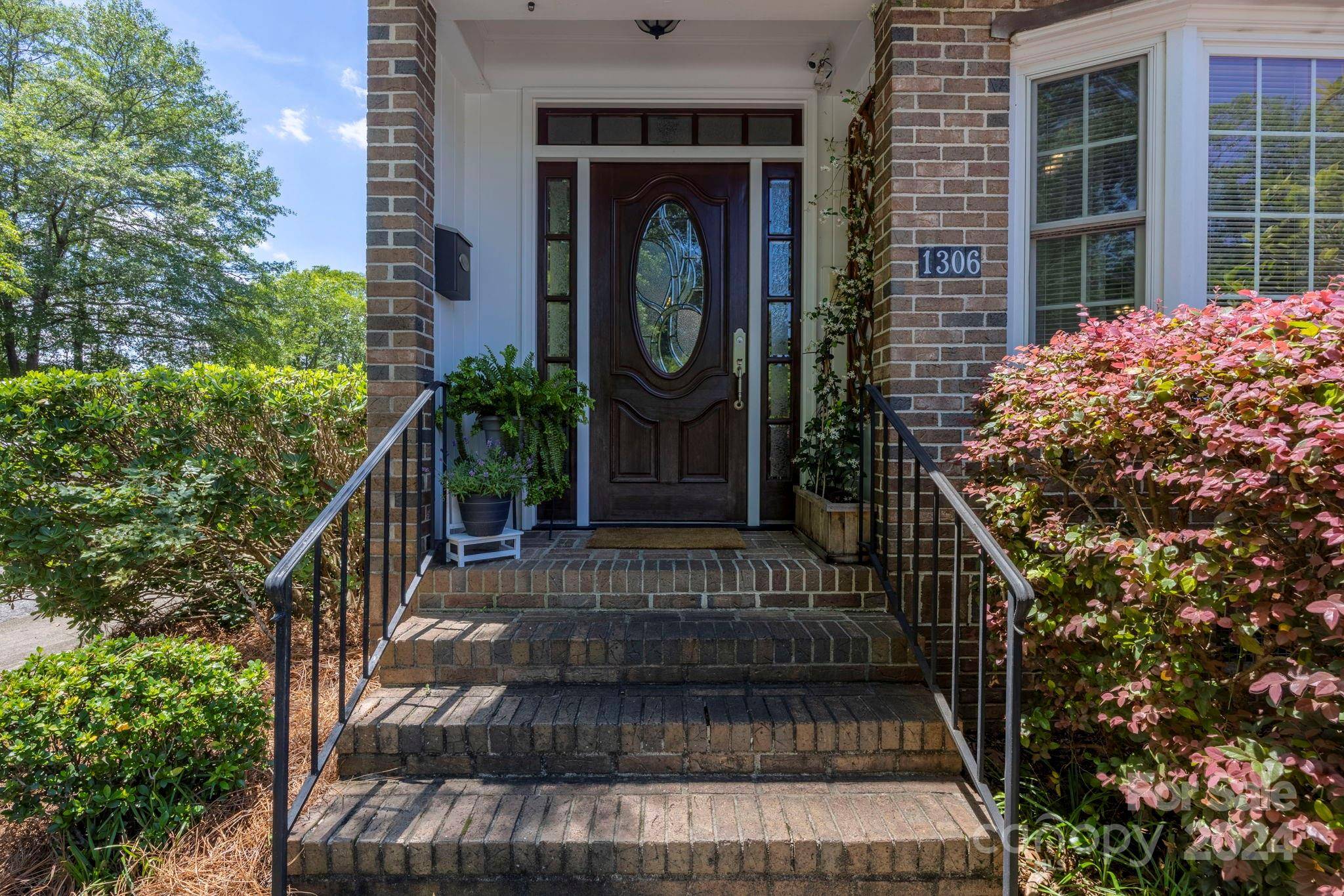 1306 Catawba CT, Camden, SC 29020