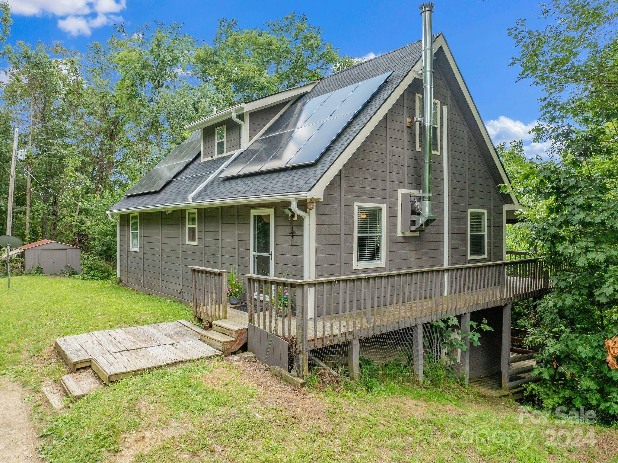 966 Granny Shepherd RD, Mars Hill, NC 28754