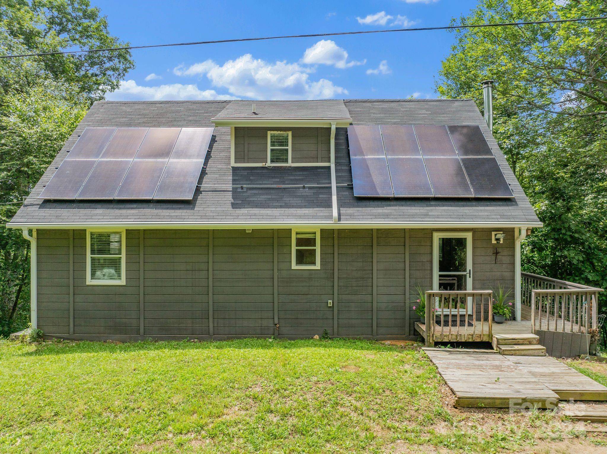 966 Granny Shepherd RD, Mars Hill, NC 28754