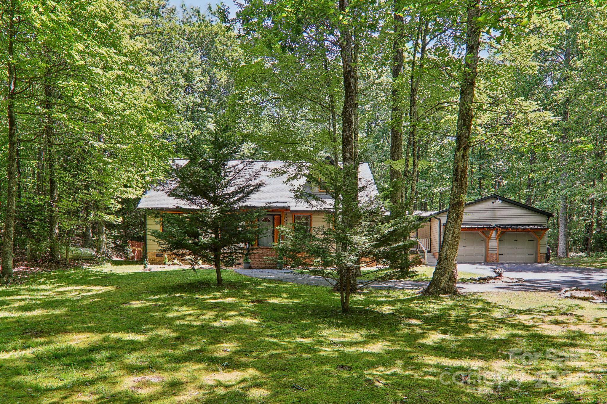 11 Birchbend DR, Cleveland, SC 29635