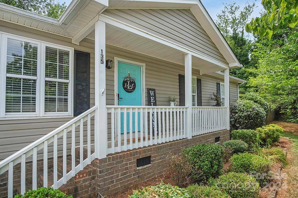 135 Mill Creek DR, Kings Mountain, NC 28086