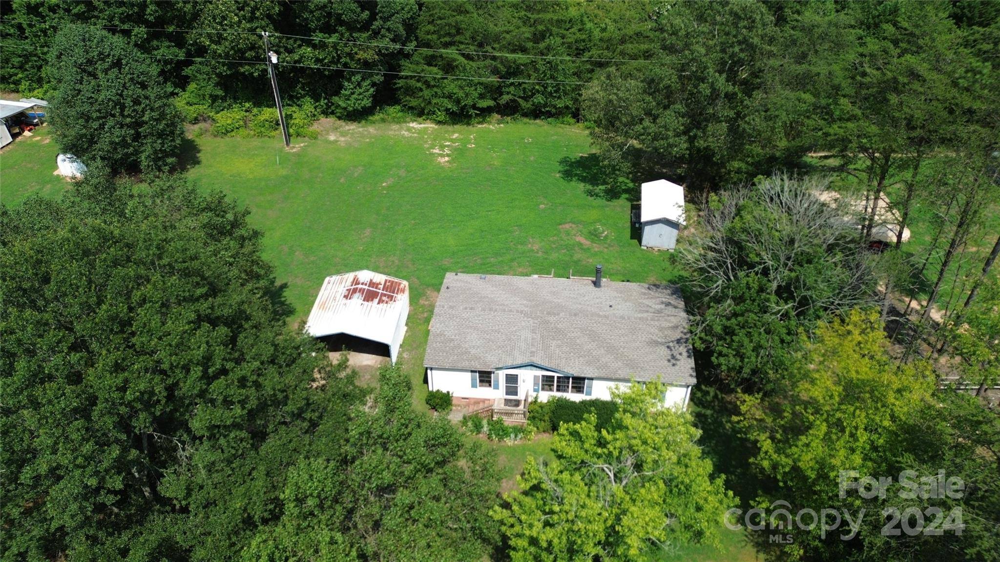 4810 Stratford LN, Denver, NC 28037