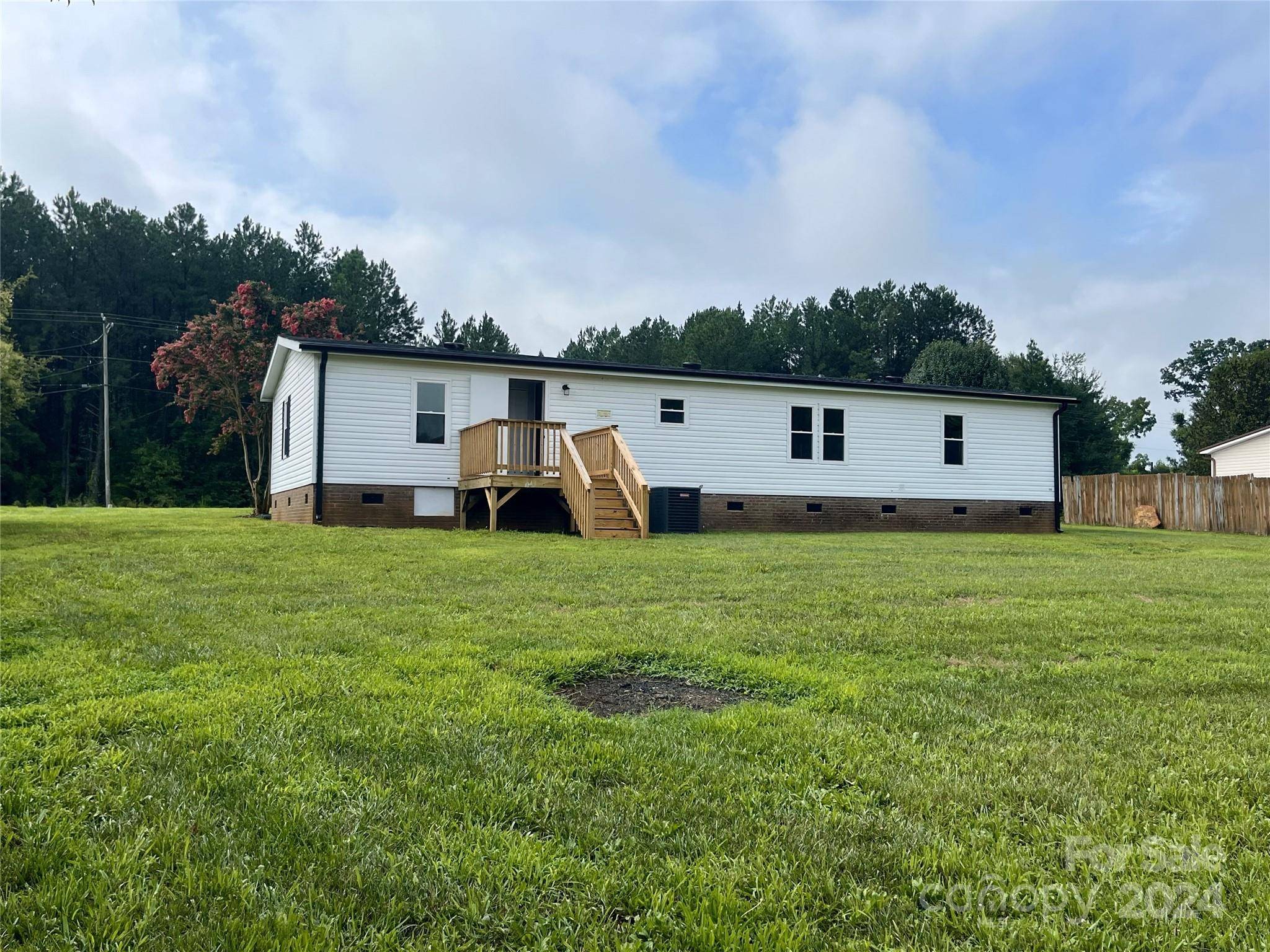 5288 Sherrills Ford RD, Catawba, NC 28609