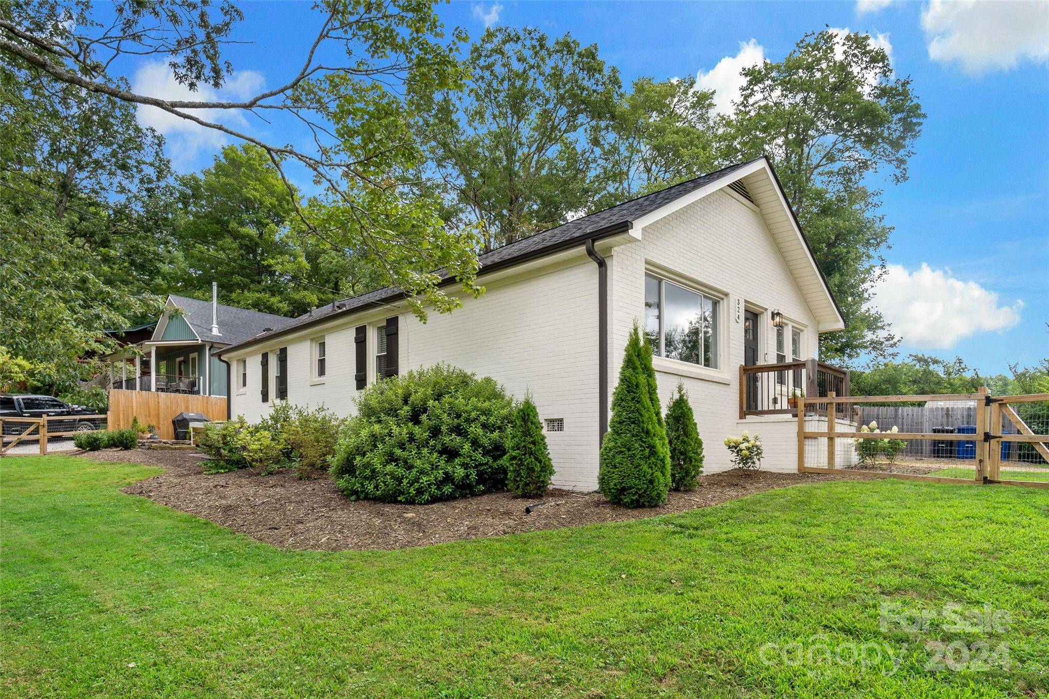 324 Mccoy Cove RD, Black Mountain, NC 28711