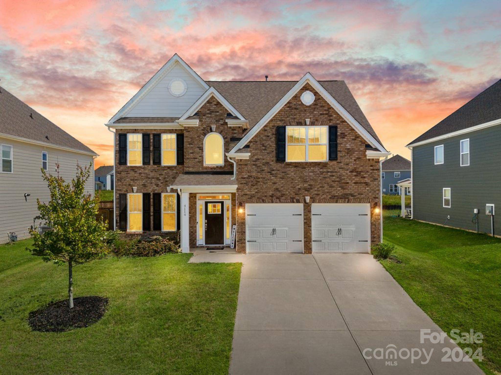 4114 Moffre DR, Boiling Springs, SC 29316