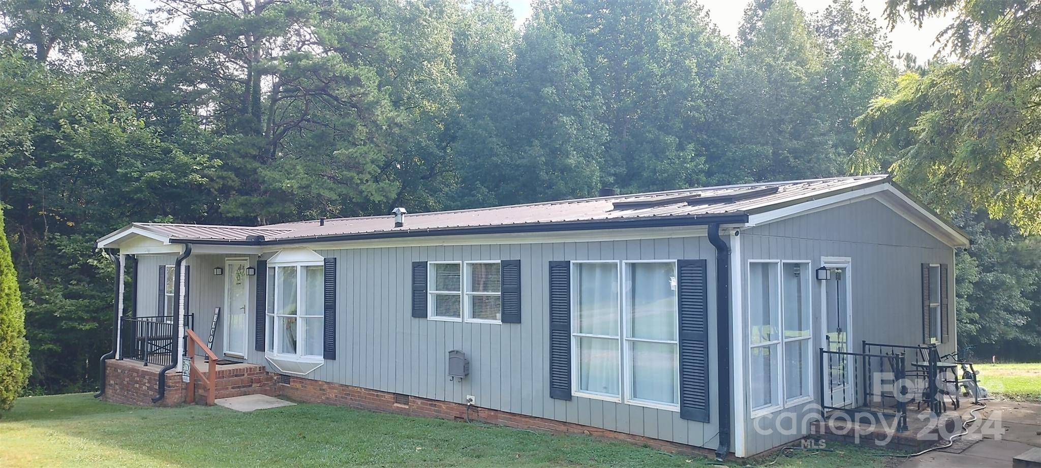 501 S 8th ST, Bessemer City, NC 28016