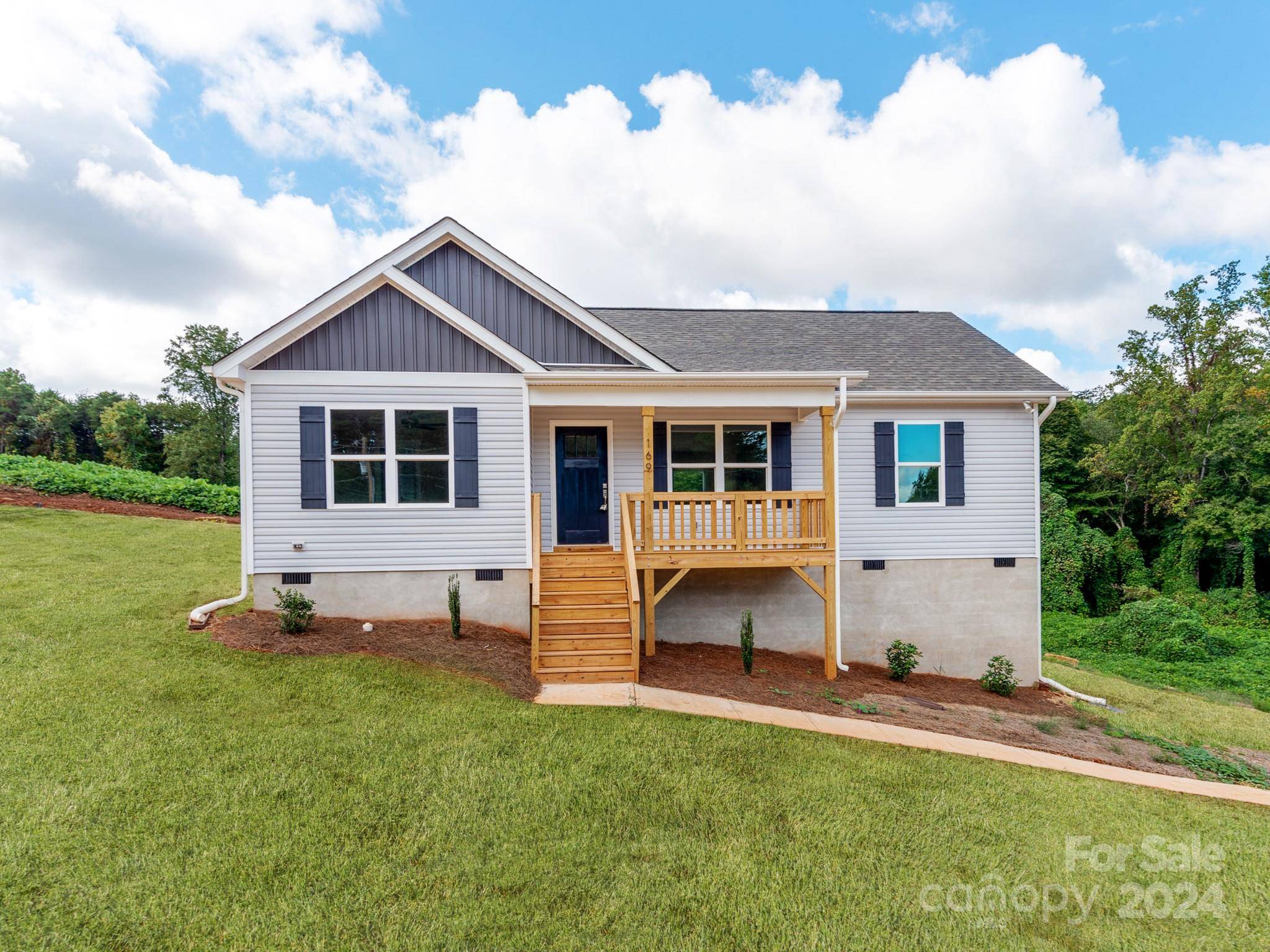 169 Forest Lake RD, Forest City, NC 28043