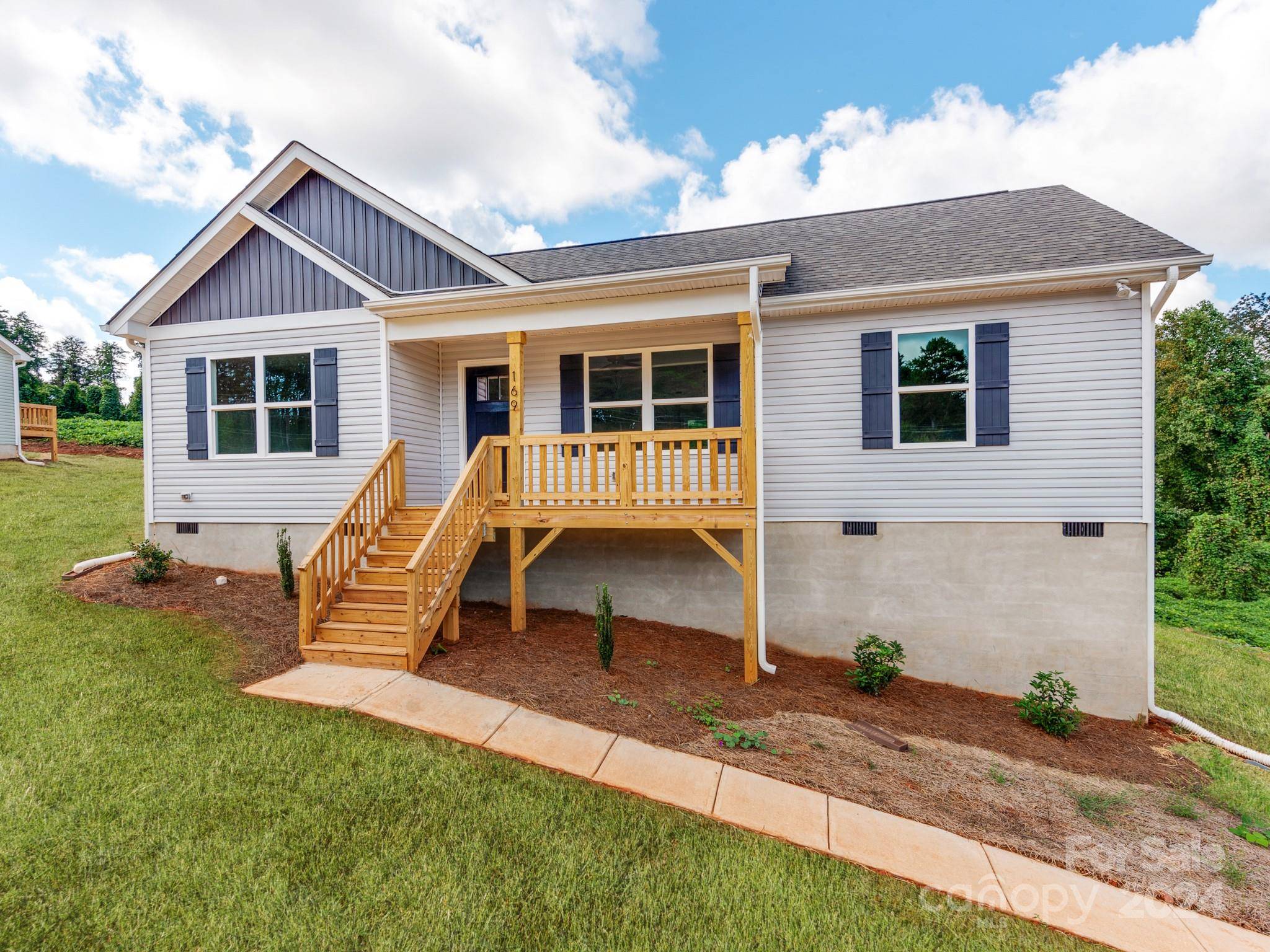 169 Forest Lake RD, Forest City, NC 28043
