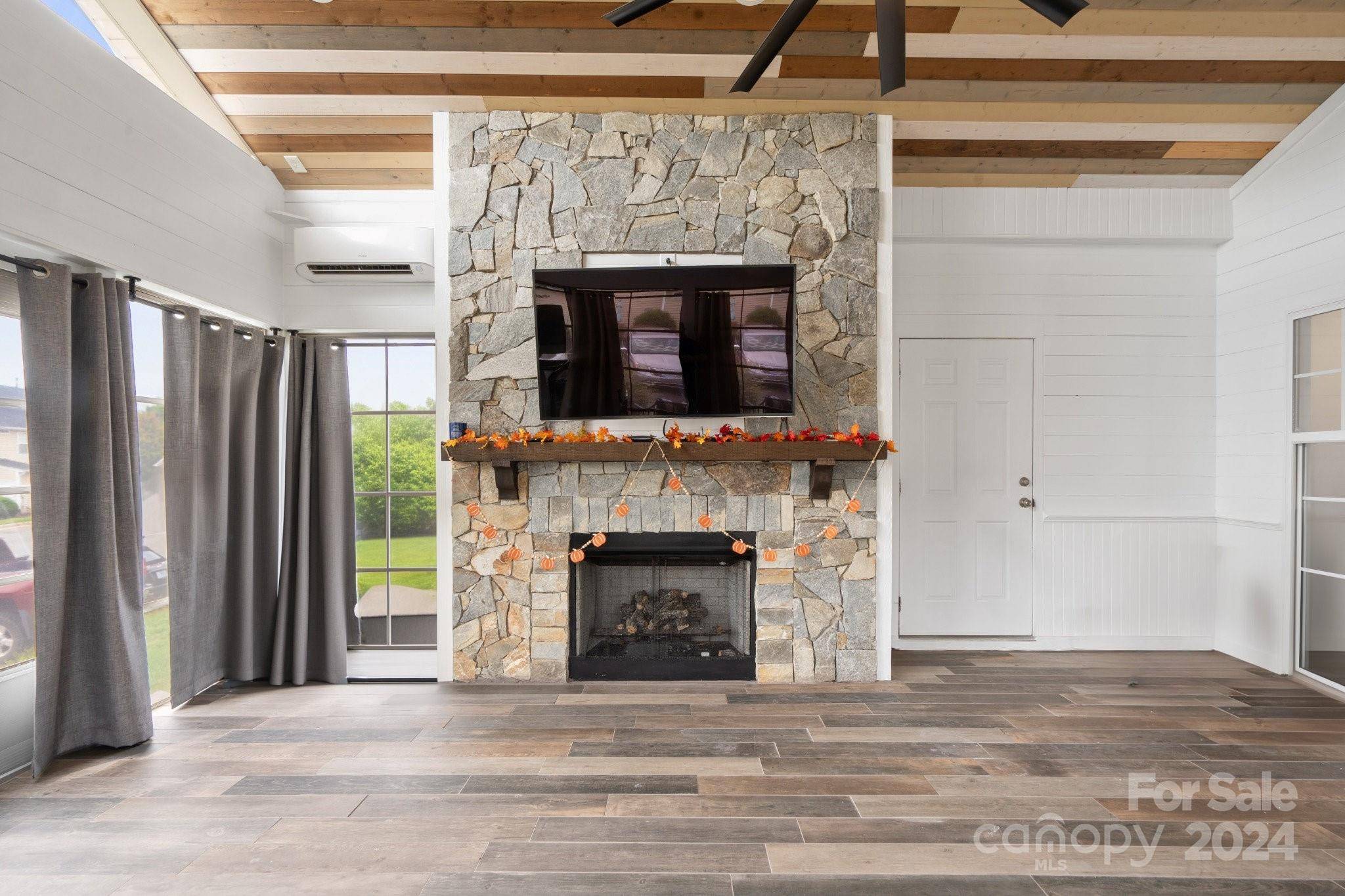 17727 Caldwell Track DR, Cornelius, NC 28031