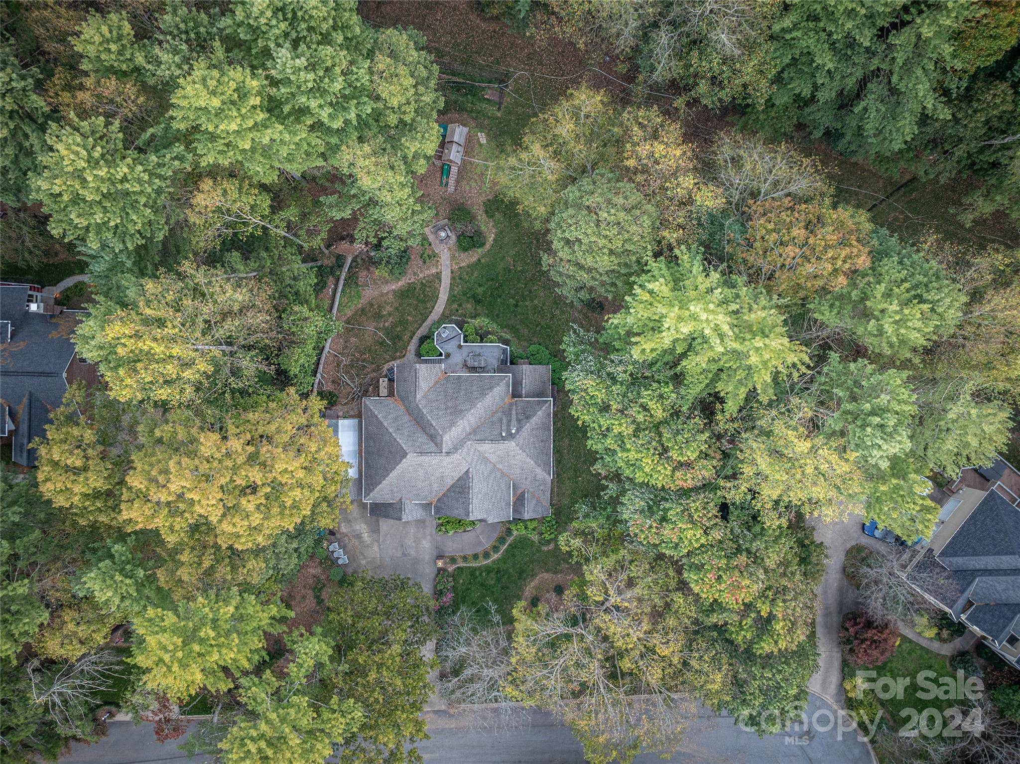 32 Coventry Woods DR, Arden, NC 28704