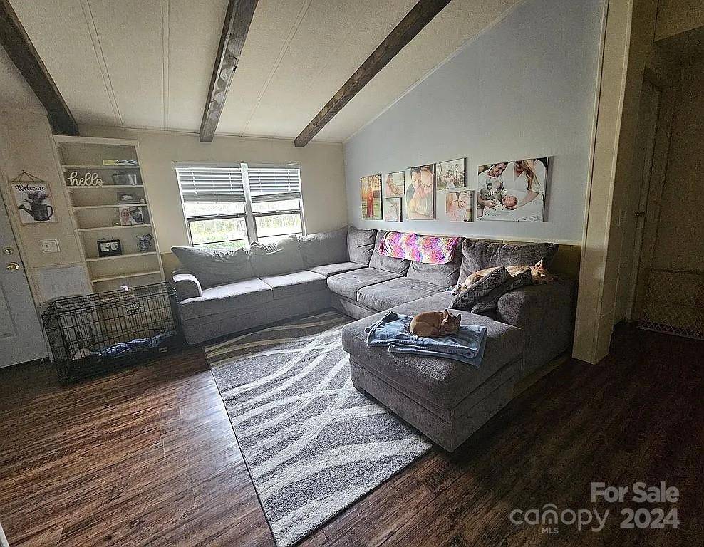 1279 Burnett RD, Chappells, SC 29037