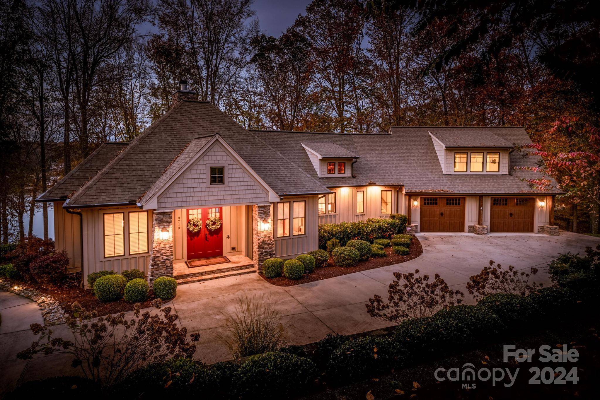 8213 Ridgewood RD, Sherrills Ford, NC 28673