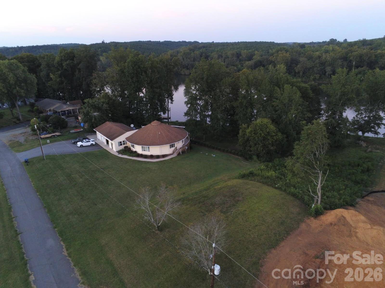 6034 Lookout Heights DR, Claremont, NC 28610