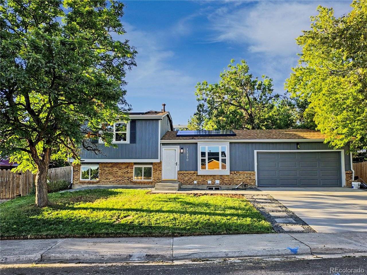11210 W Powers, Littleton, CO 80127