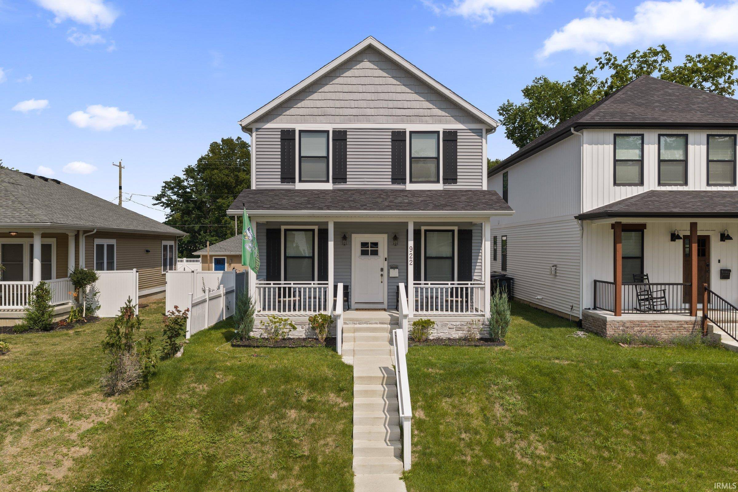 922 N Hill ST, South Bend, IN 46617