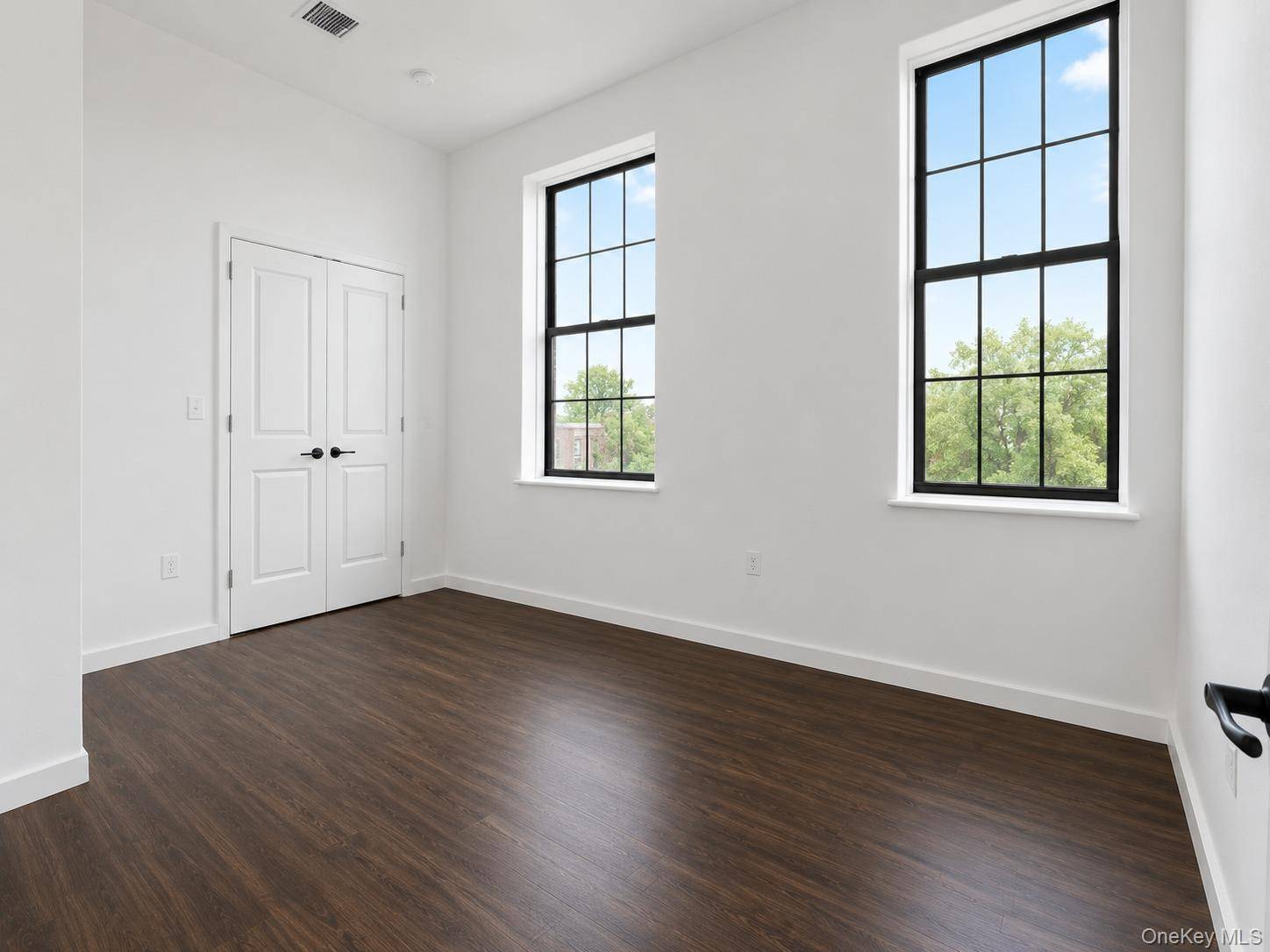 13 Main ST #3E, Yonkers, NY 10701