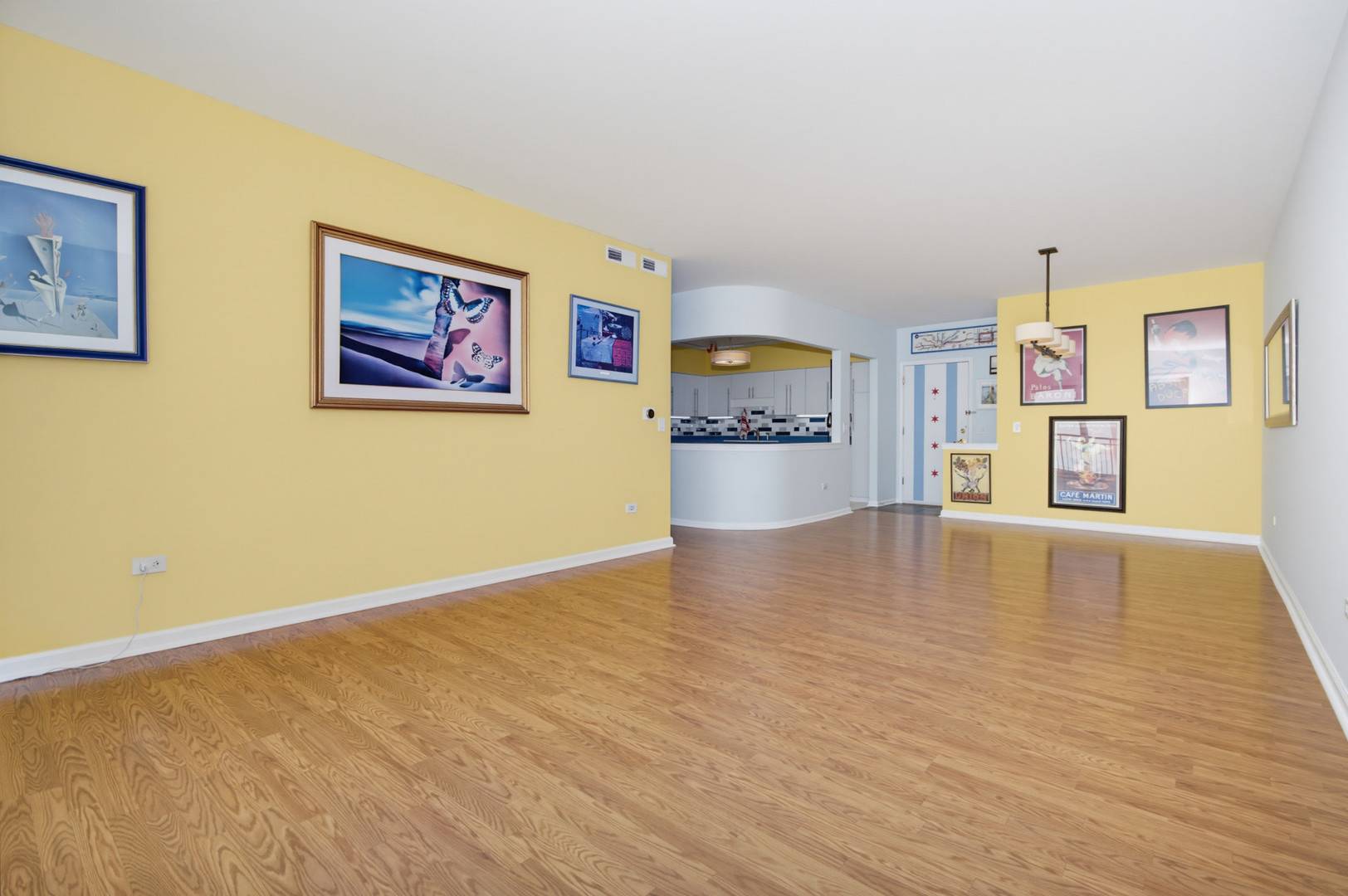 5555 N Cumberland AVE #901, Chicago, IL 60656