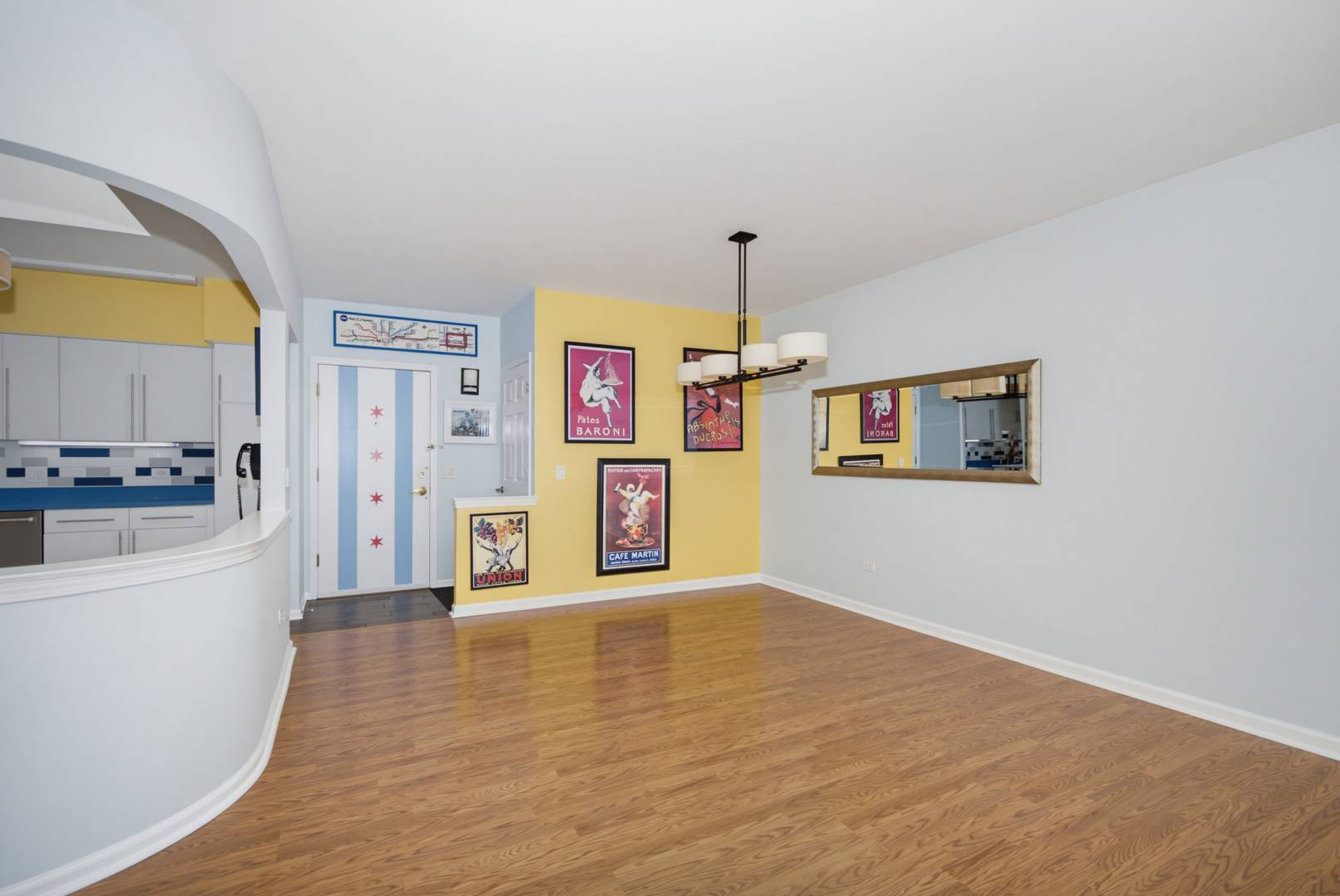 5555 N Cumberland AVE #901, Chicago, IL 60656