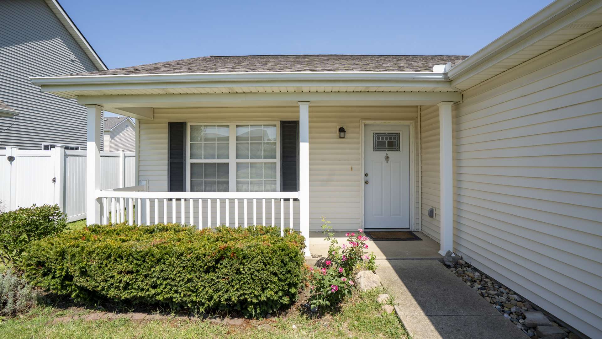 710 Yalow DR, Champaign, IL 61822