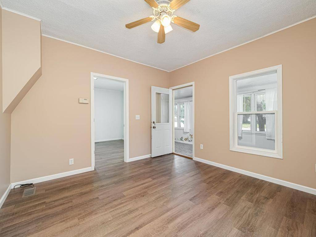 506 3rd ST S, Princeton, MN 55371