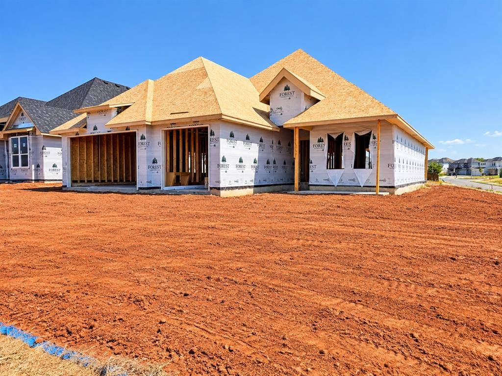 15412 Addison LN, Edmond, OK 73013