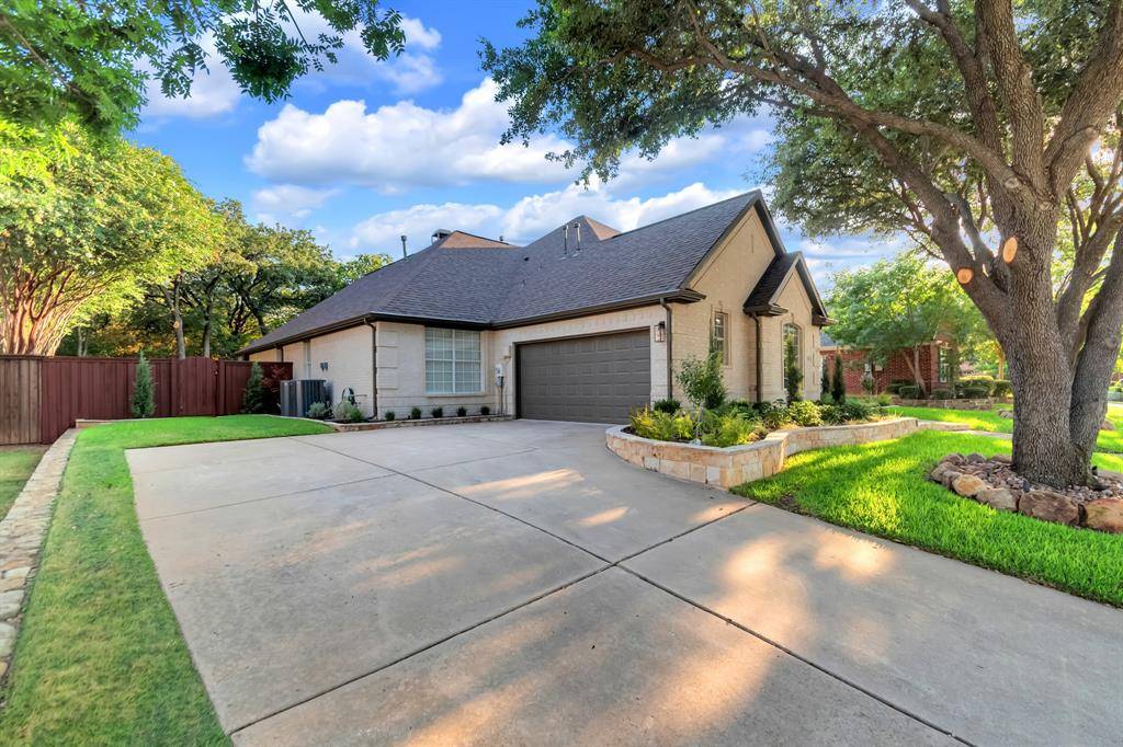 913 Rosemary Drive, Flower Mound, TX 75028
