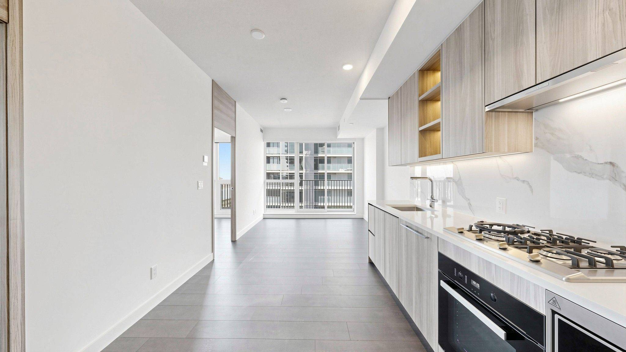 18 Esther Shiner BLVD #1711, Toronto C15, ON M2K 0J7