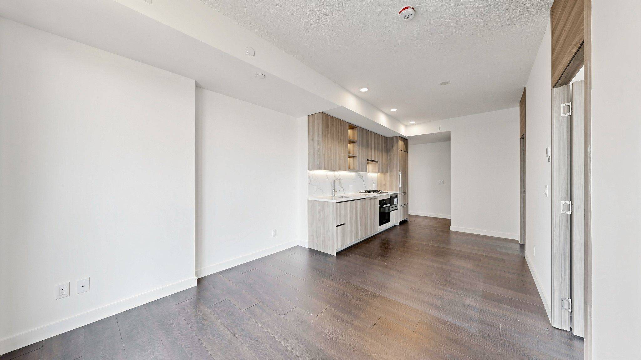 18 Esther Shiner BLVD #1711, Toronto C15, ON M2K 0J7