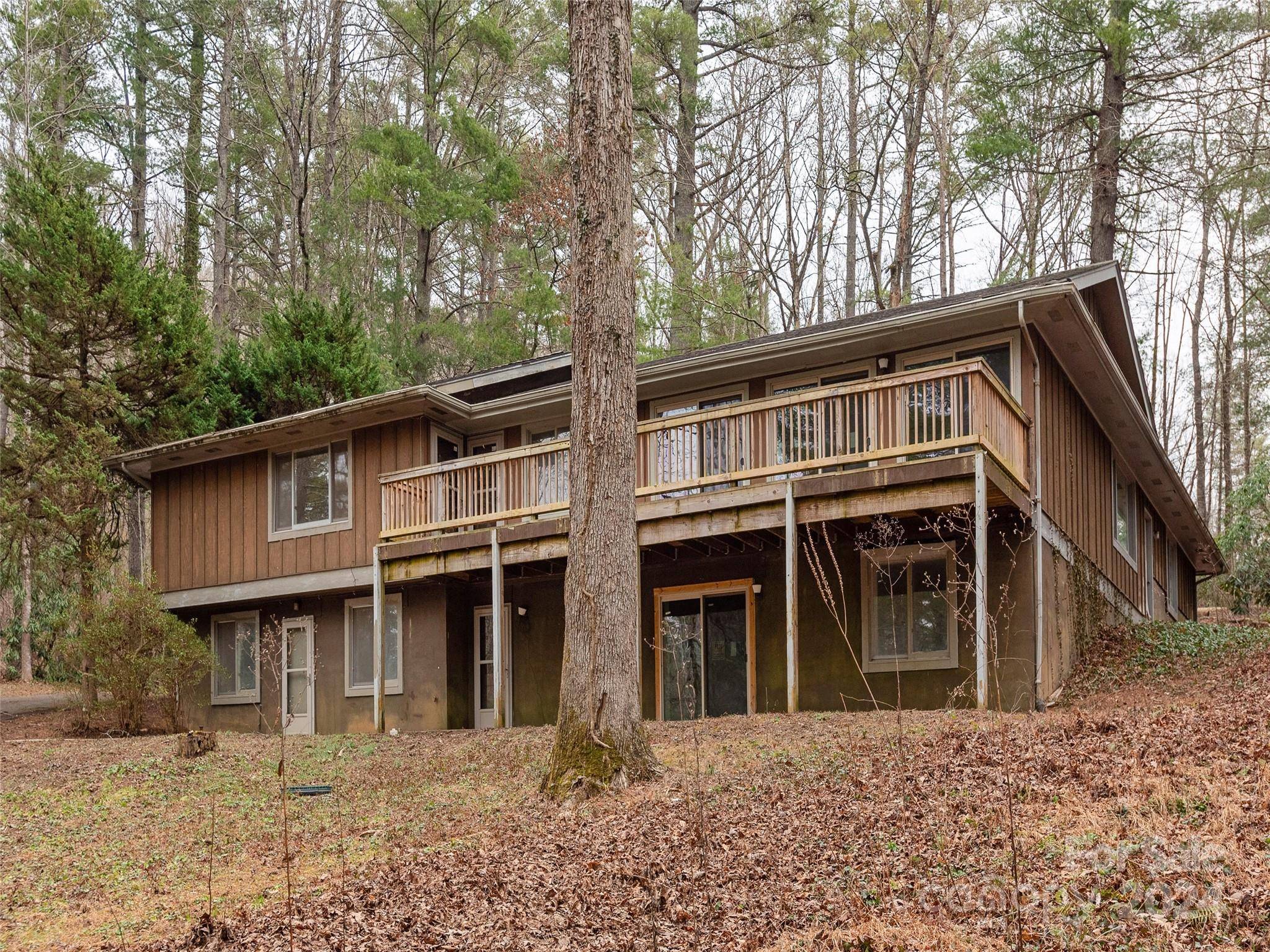 4 Brae Burn DR, Arden, NC 28704