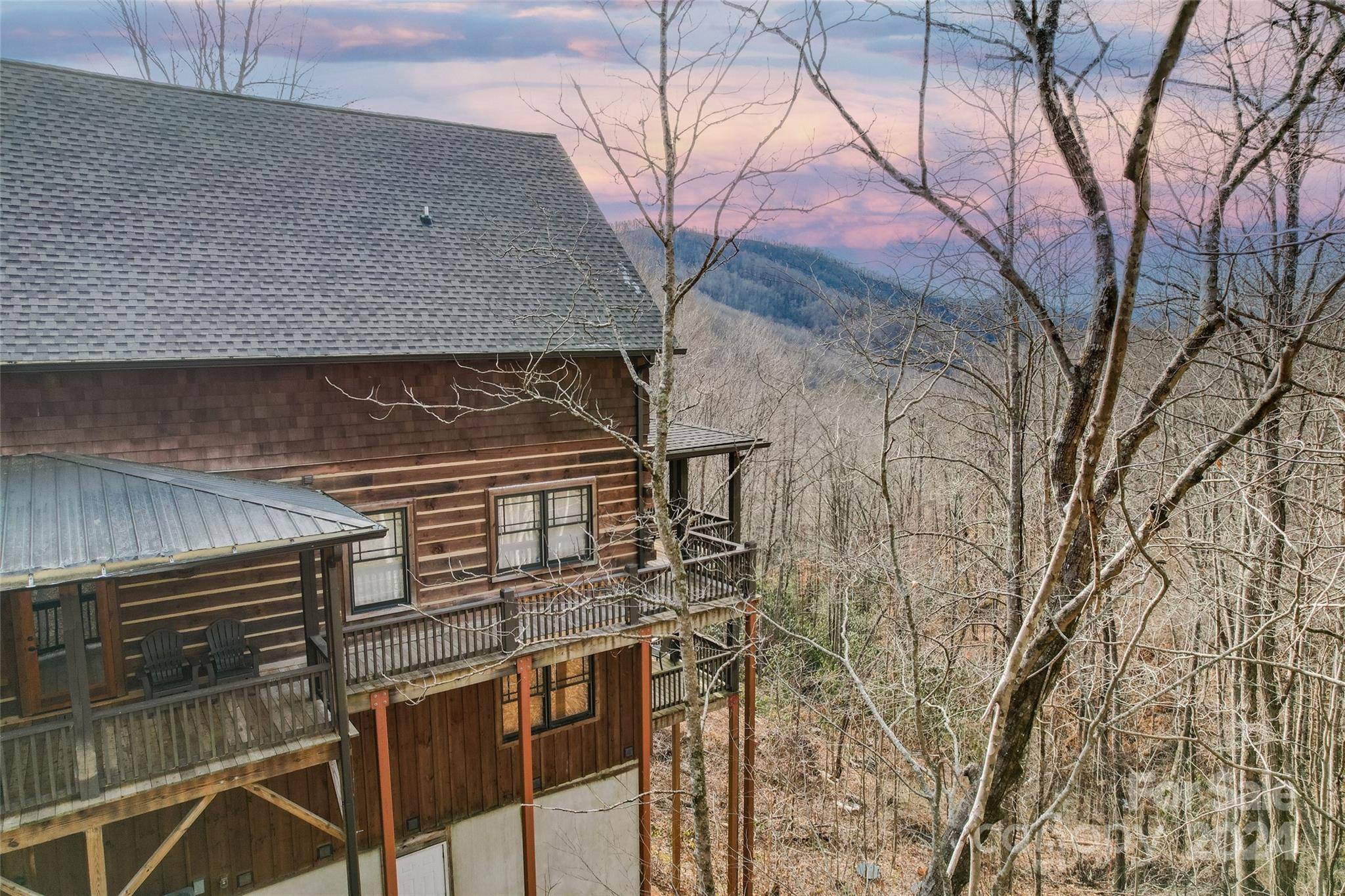 206 Cabin Cove RD, Franklin, NC 28734