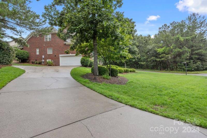 400 Fetterbush RD, Elgin, SC 29045