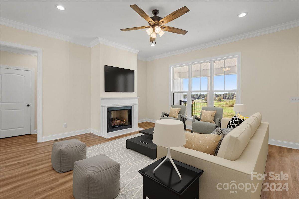 5513 Harvest Hills RD, Bessemer City, NC 28016