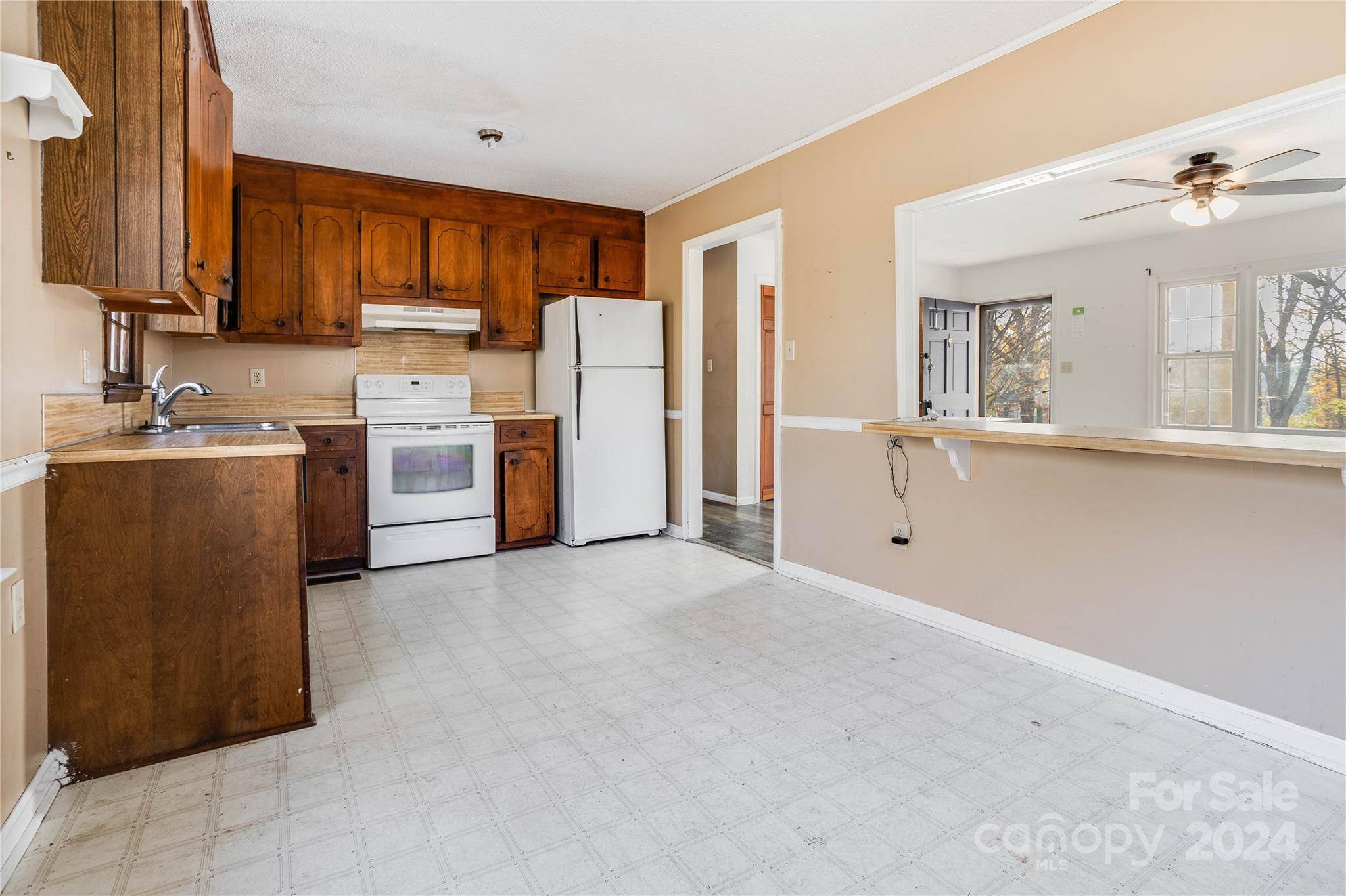 331 Costner DR, Bessemer City, NC 28016