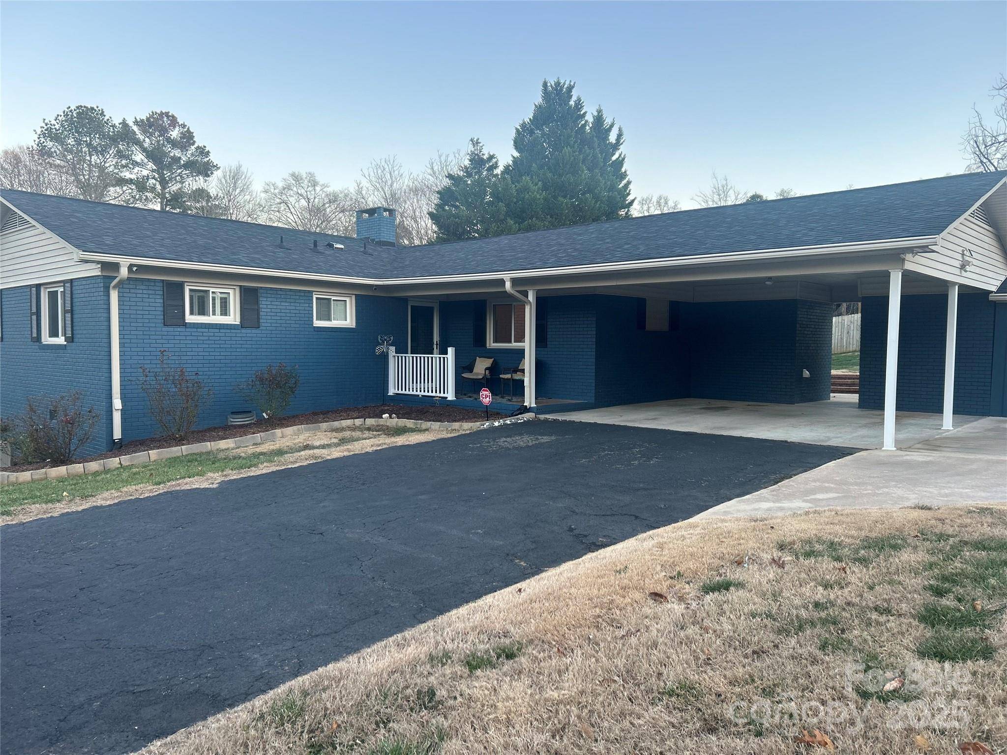 904 Mascot DR, Albemarle, NC 28001