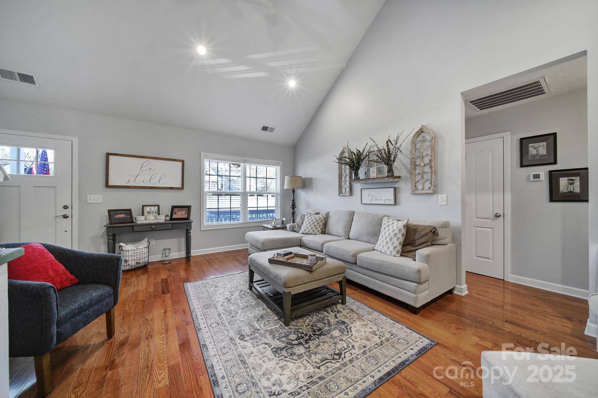 2045 Roadrunner RD, Clover, SC 29710