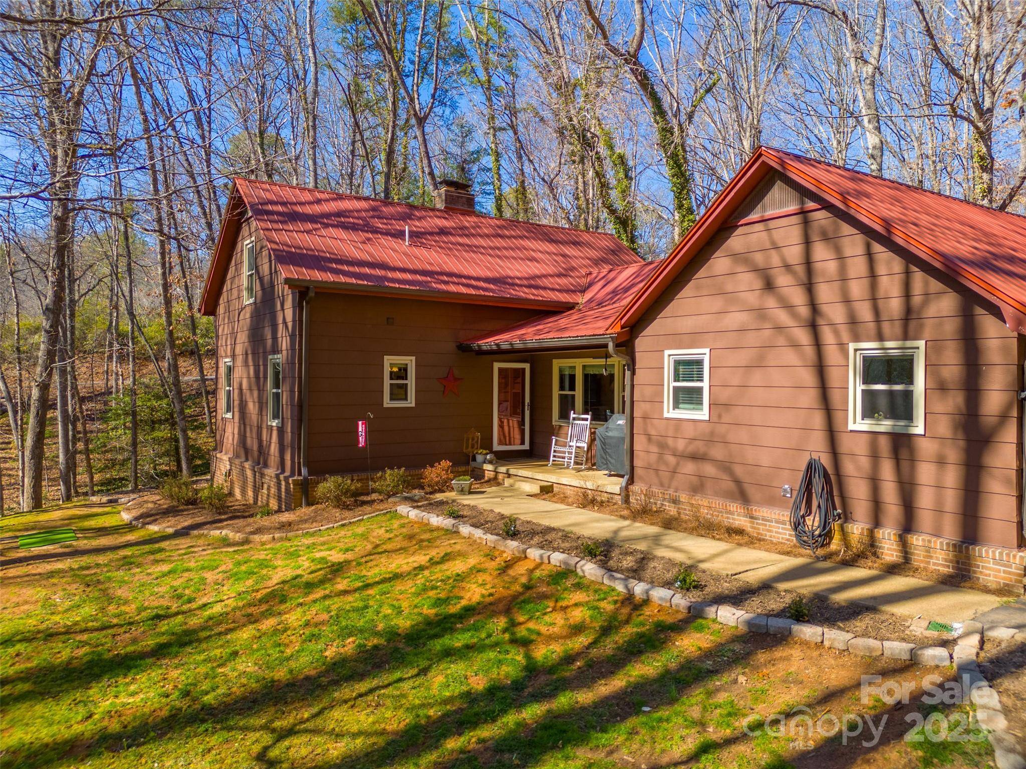 1832 University HTS, Cullowhee, NC 28723