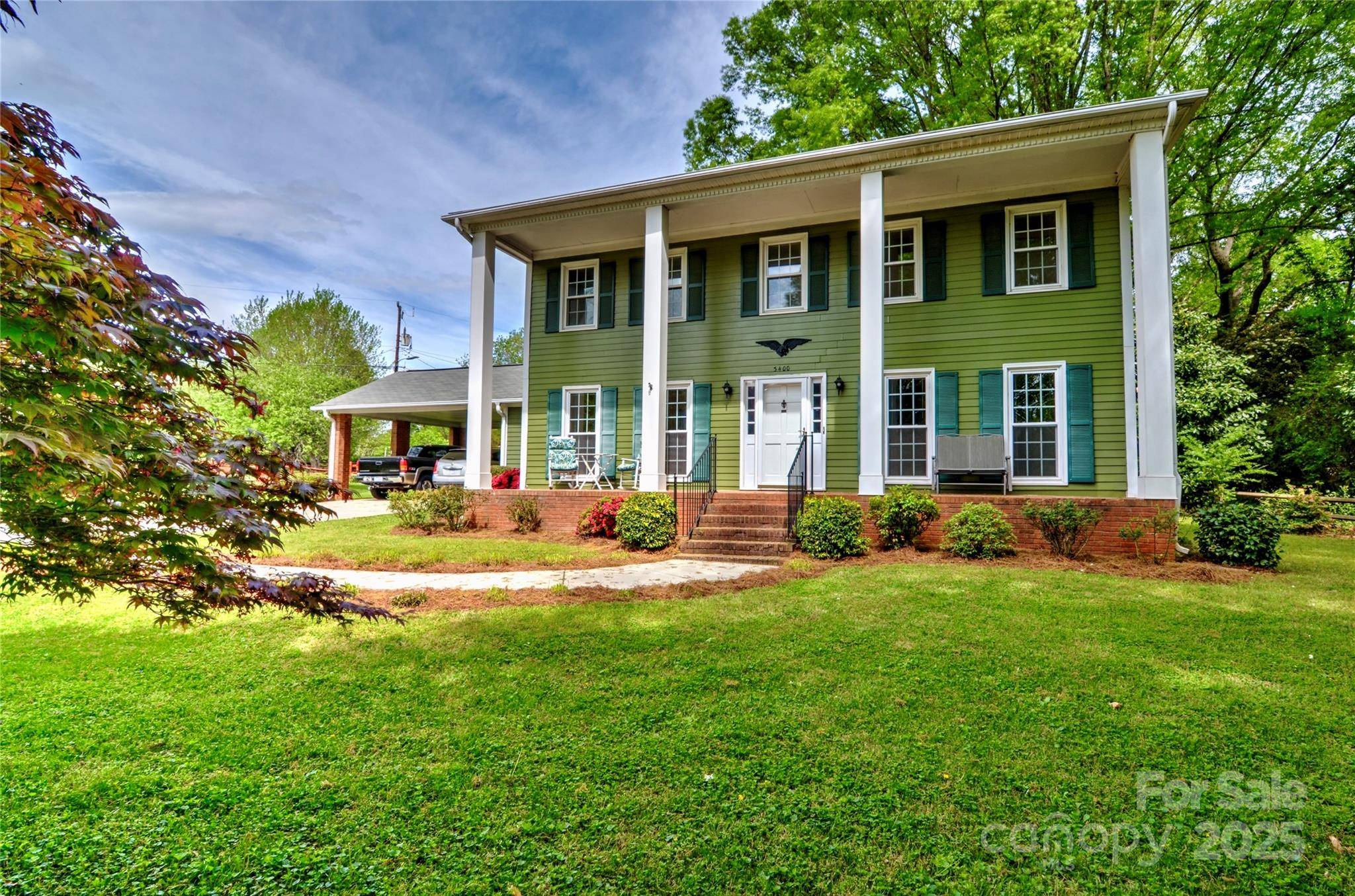 3400 Tracelake DR, Matthews, NC 28105