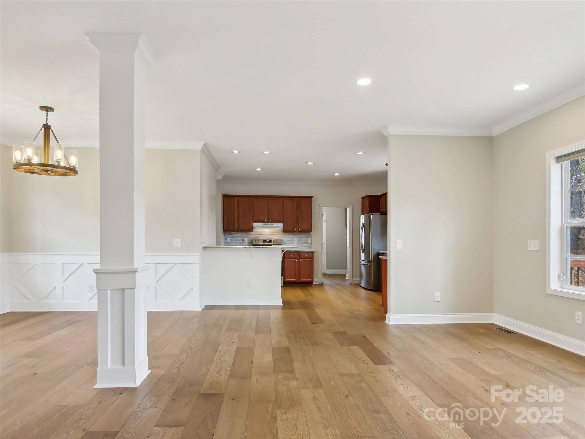 14 Fox Run DR, Fairview, NC 28730