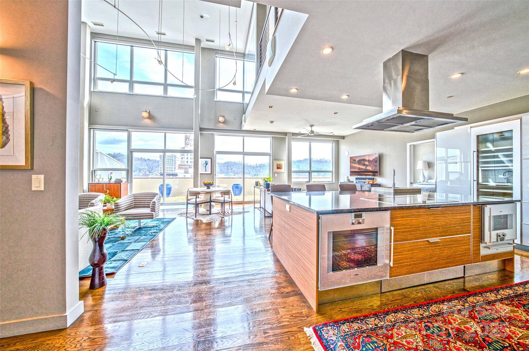 12 S Lexington AVE #600, Asheville, NC 28801