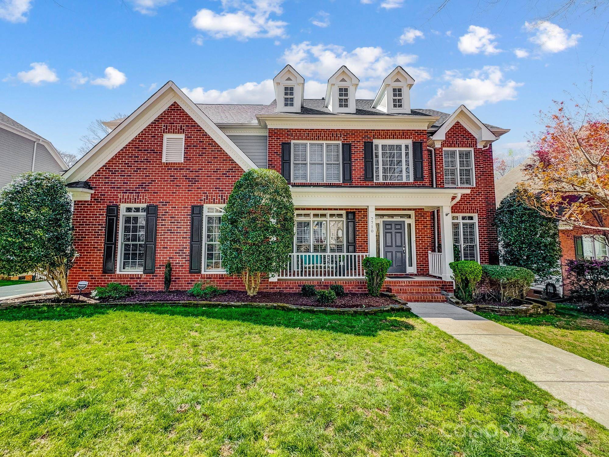 7710 Garnkirk DR, Huntersville, NC 28078