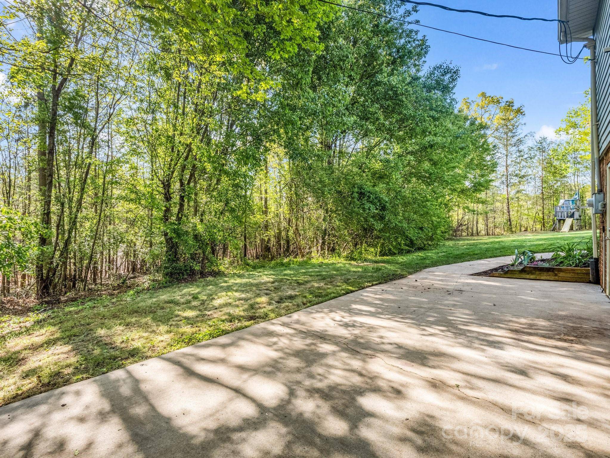222 E Melissa LN, Forest City, NC 28043