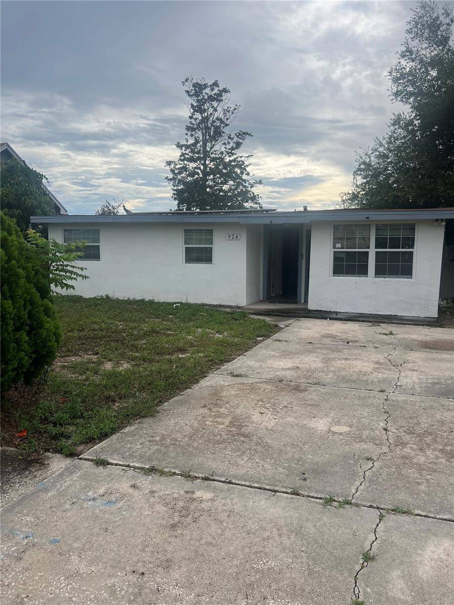 924 FERNDELL RD, Orlando, FL 32808
