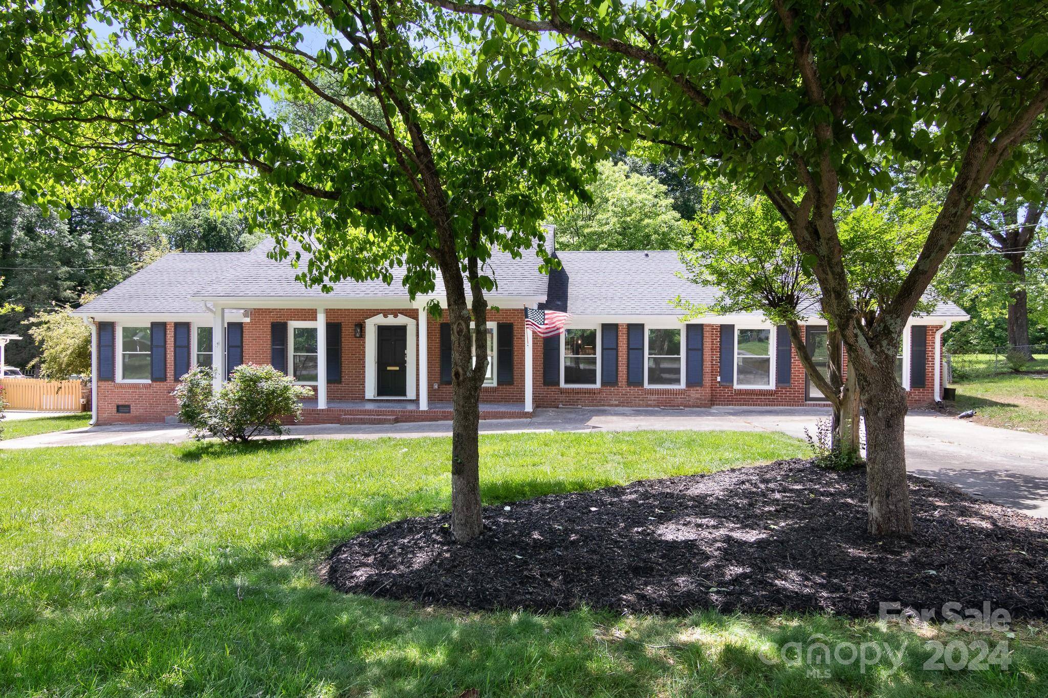 2009 Echo LN, Gastonia, NC 28052