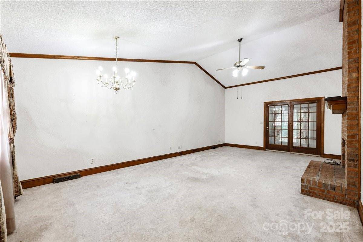 206 Swaim CT, Salisbury, NC 28147
