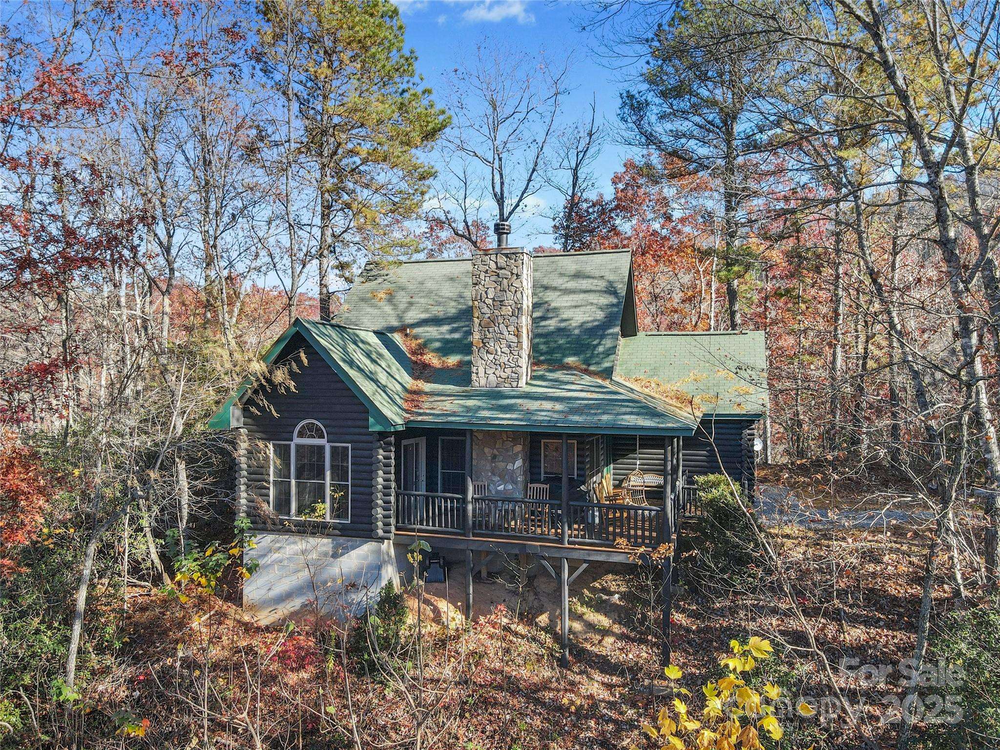 225 Magnolia DR, Bryson City, NC 28713