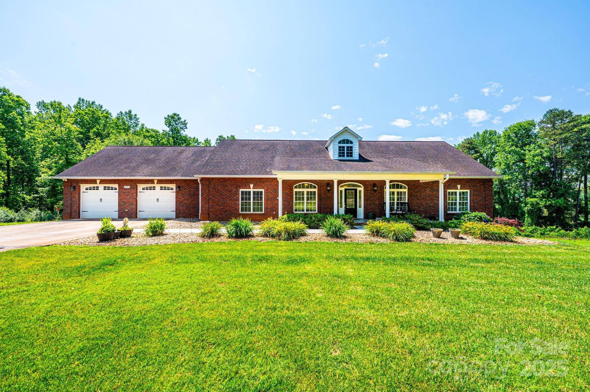 4010 Carlton DR, Claremont, NC 28610