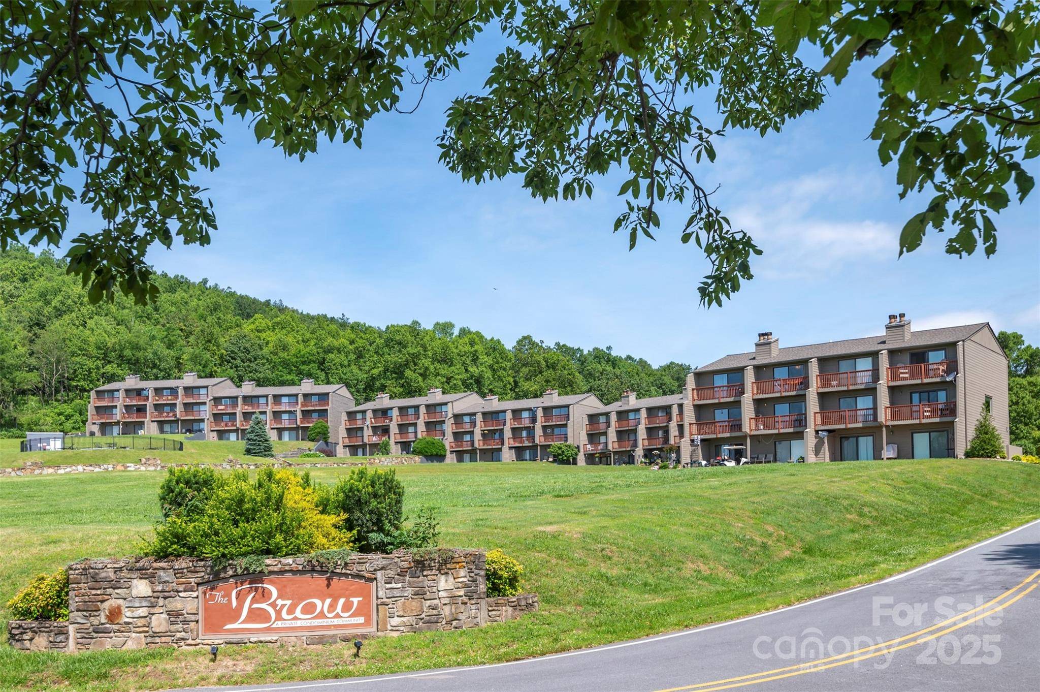 2881 White Oak Mountain RD #D5, Columbus, NC 28722